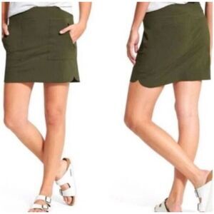 ATHLETA Chelsea Cargo Skort Size 10